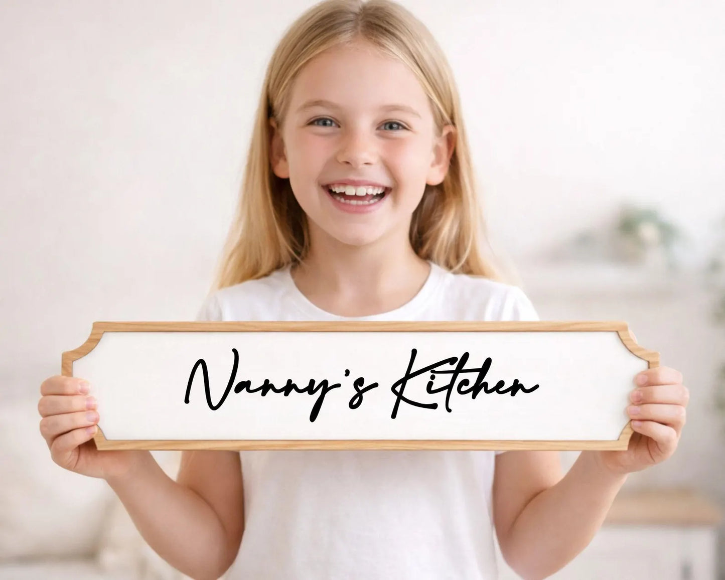 Personalised Acrylic & Oak Sign – Custom Quote / Name Sign – Mother’s Day Gift – Kitchen / Home Decor