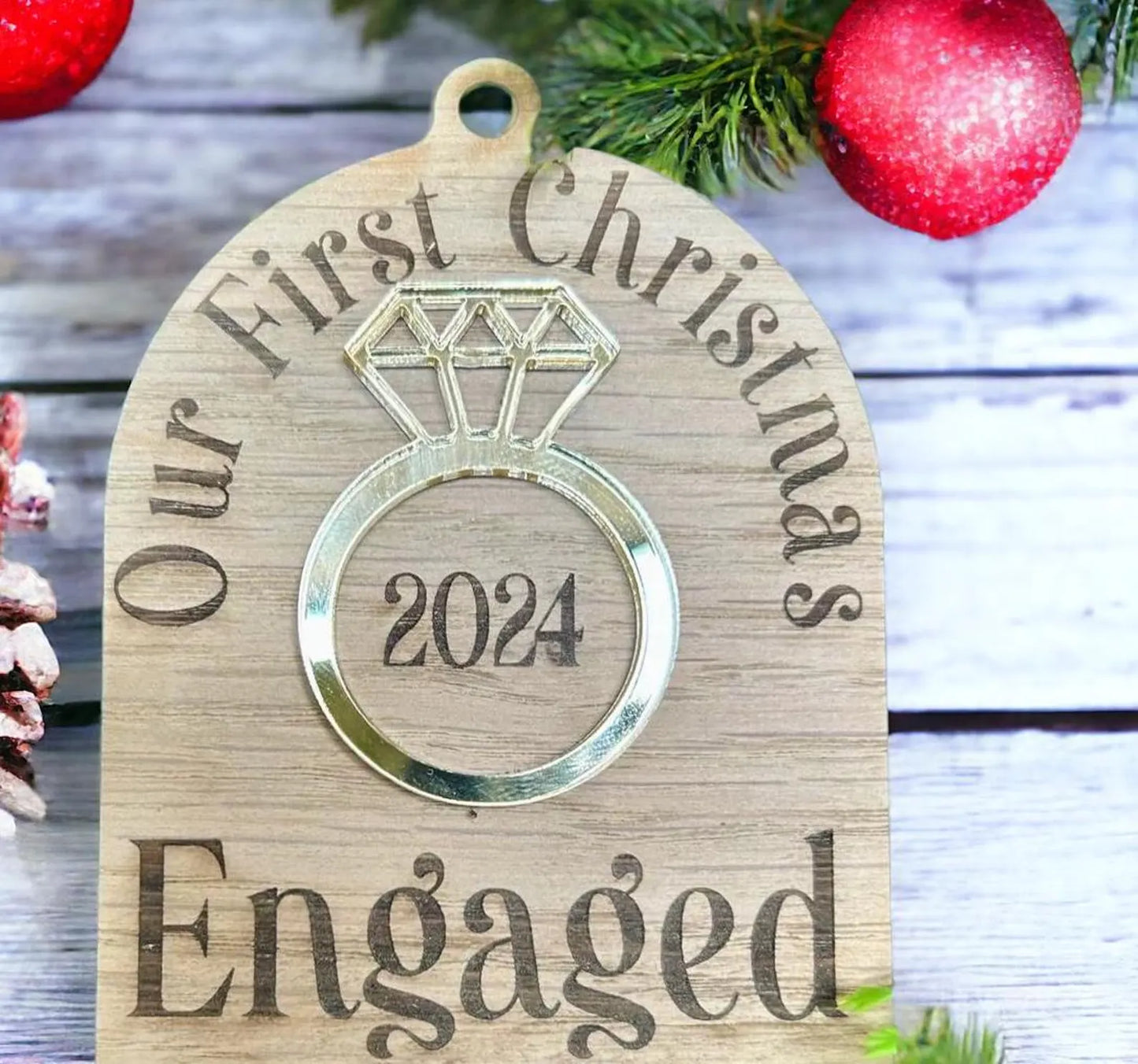 Personalised Wooden Christmas Bauble – Custom Engraved Tree Decoration
